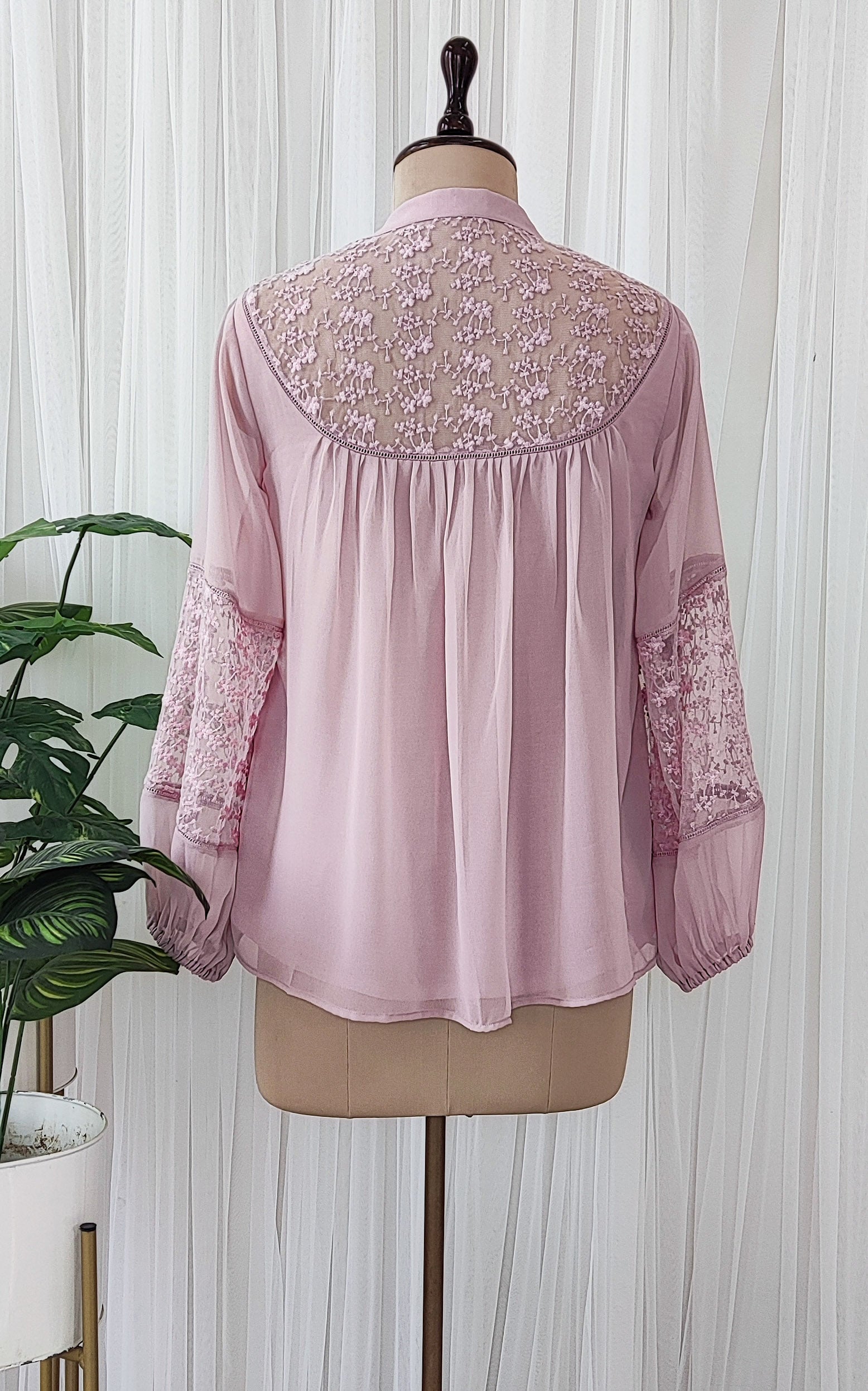 Mauve Lace Detail Georgette Top