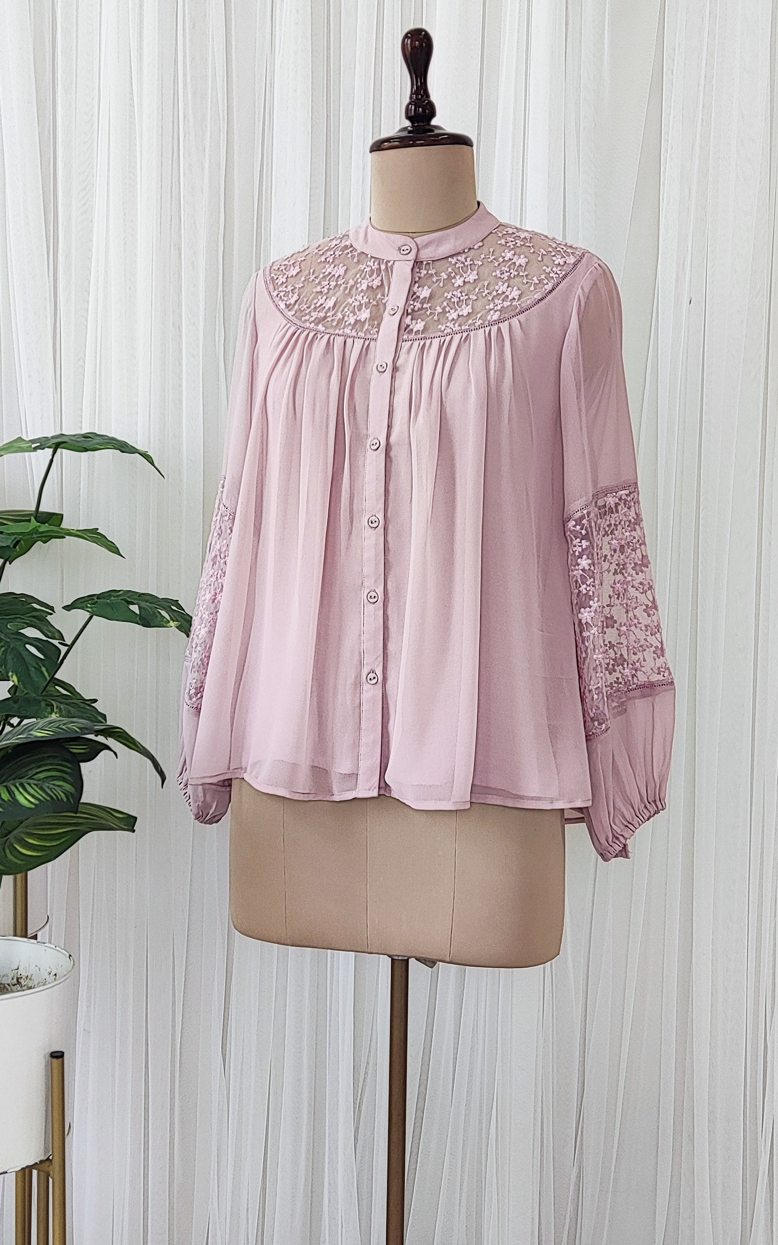 Mauve Lace Detail Georgette Top