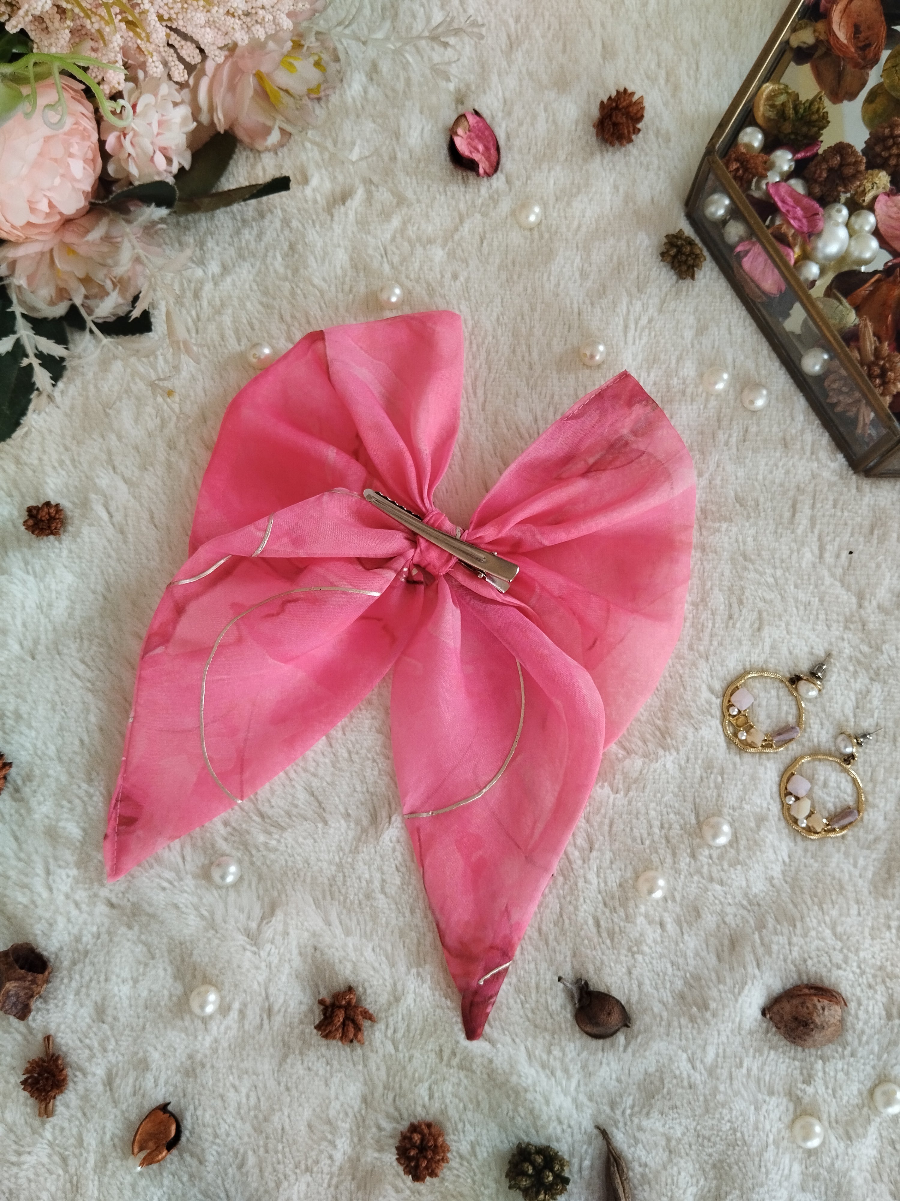 Pink Handprinted Organza Short Bow