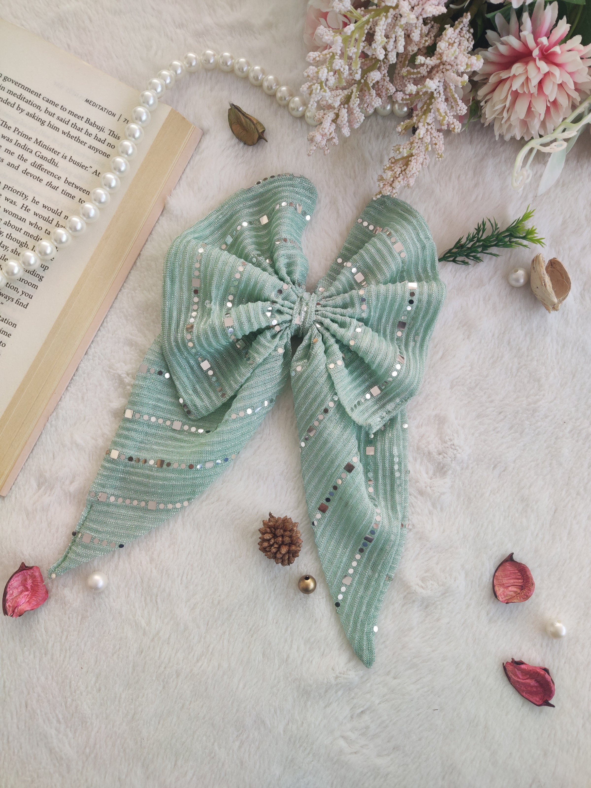 Mint Green Shimmer Short Bow