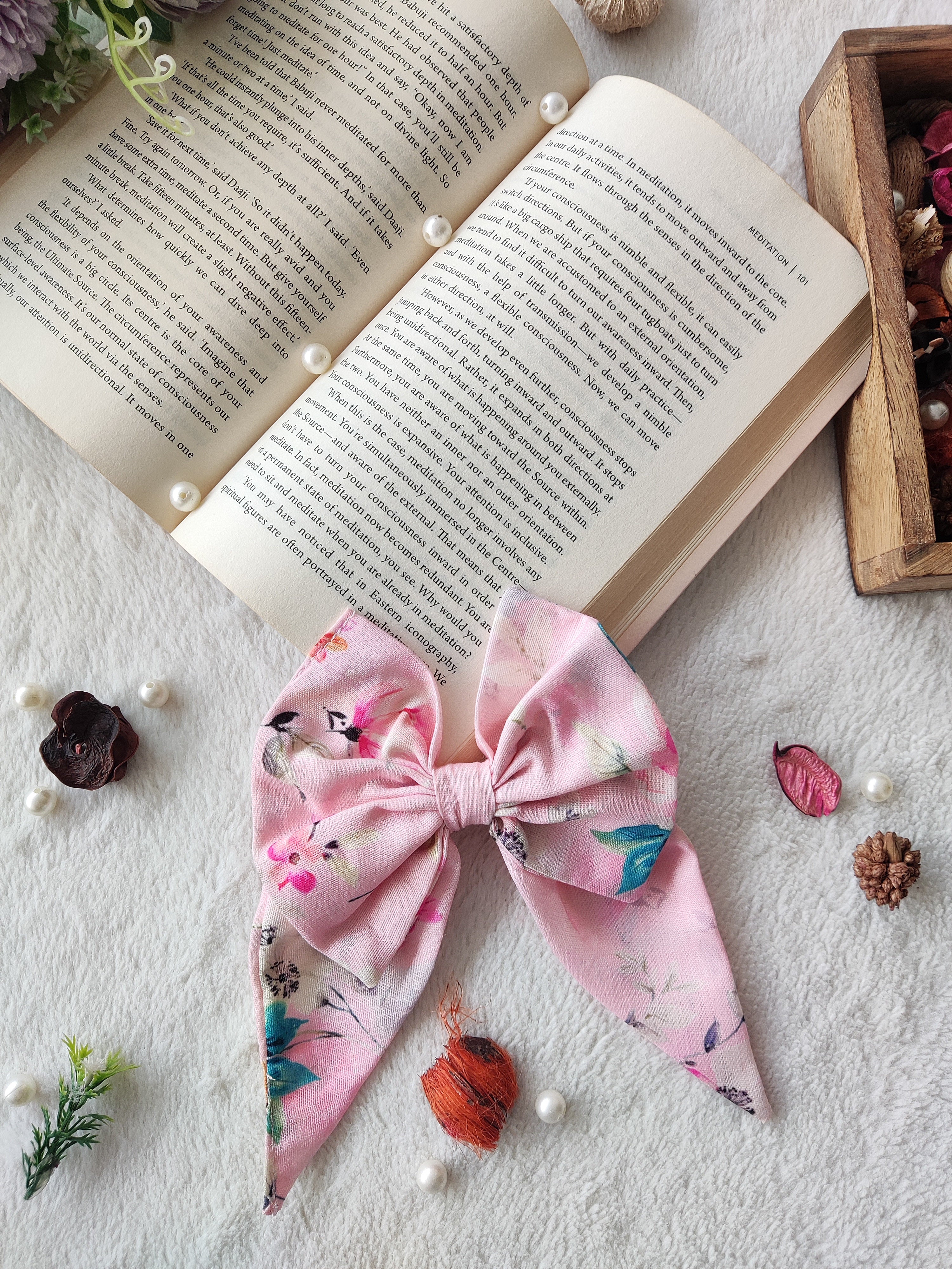 Pink Cotton Linen Printed Short Bow