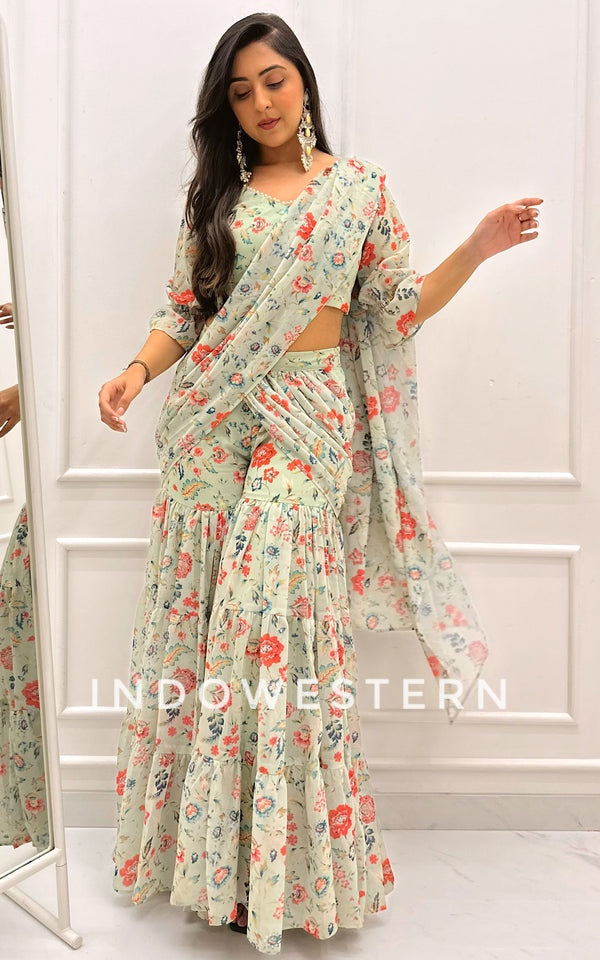 Buy Latest Designer Sarees for Women Online in India | Libas