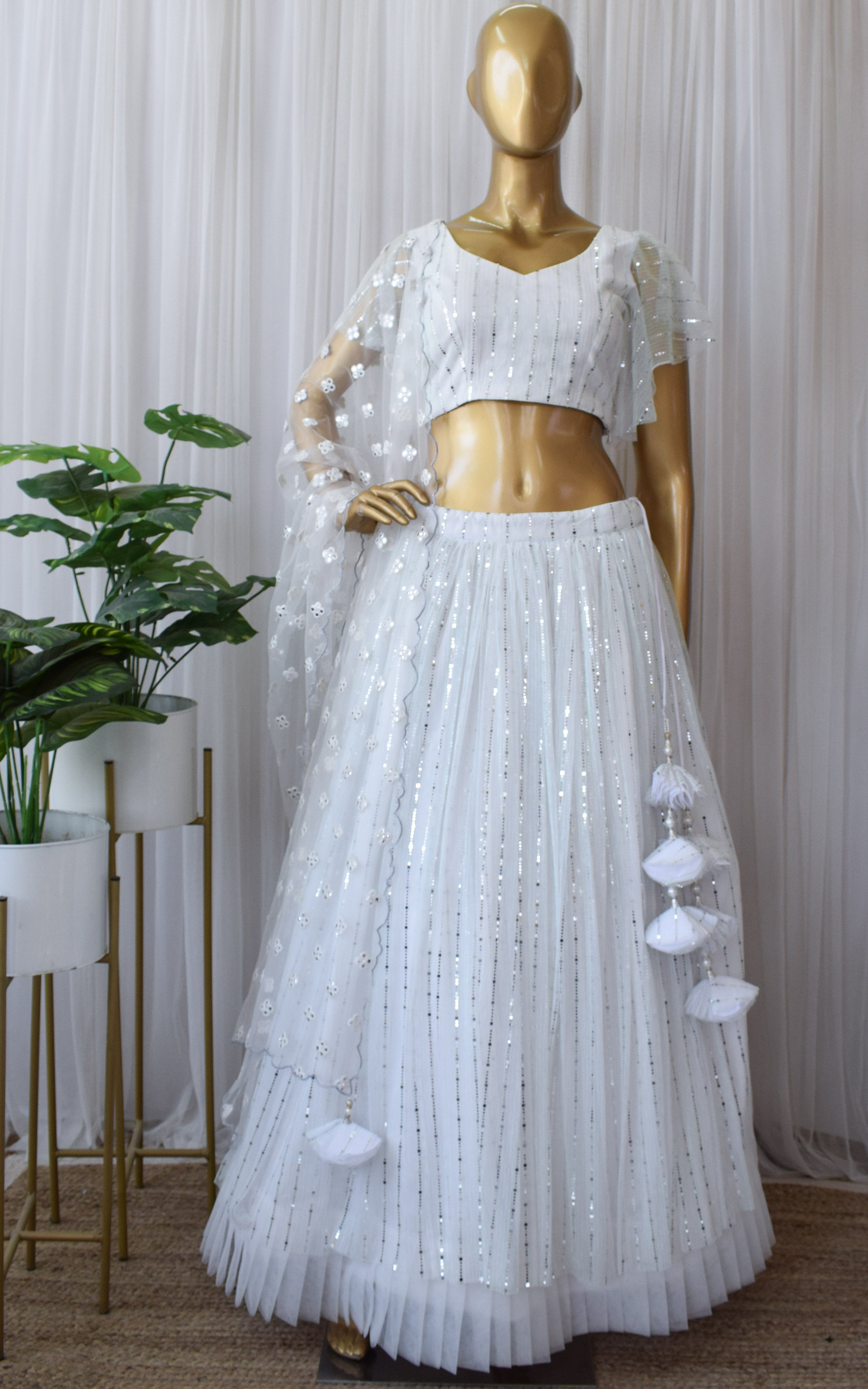 30+ Real Brides who wore Magnetising Metallic Lehengas | Designer bridal  lehenga, Bridal outfits, Designer dresses indian